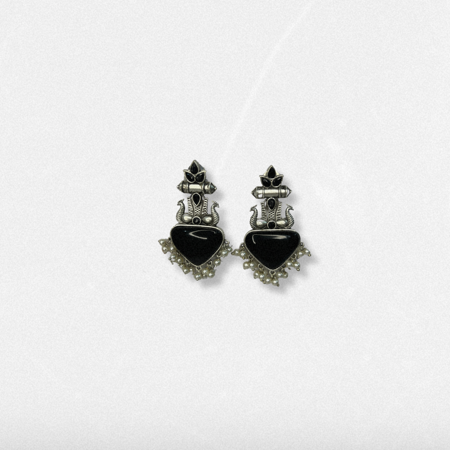 PADMINI EARRINGS (BLACK)